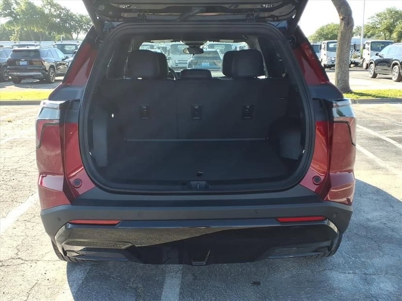 2026 Chevrolet Equinox - Image 11