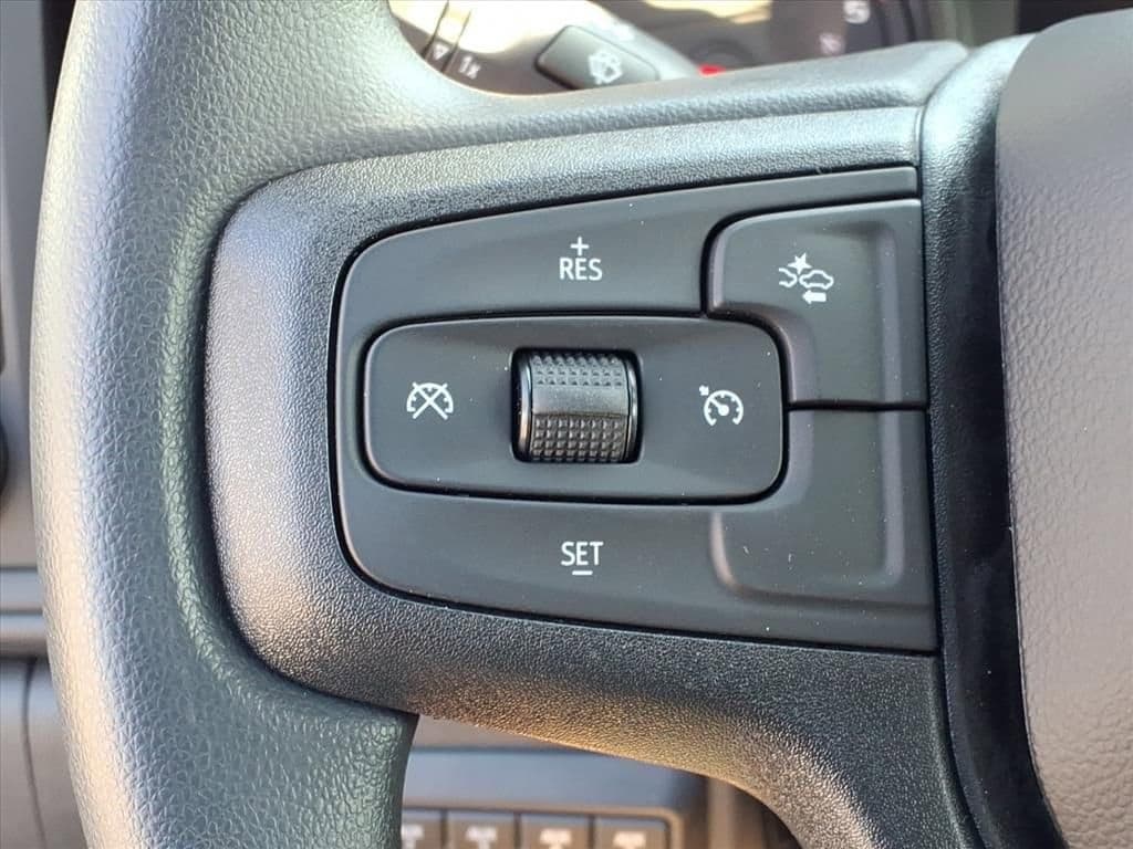 2026 Chevrolet Silverado 3500 HD Chassis Cab - Image 19