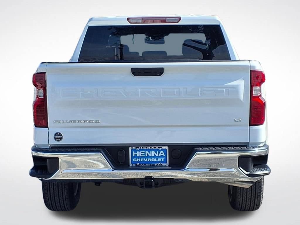 2026 Chevrolet Silverado 1500 - Image 3