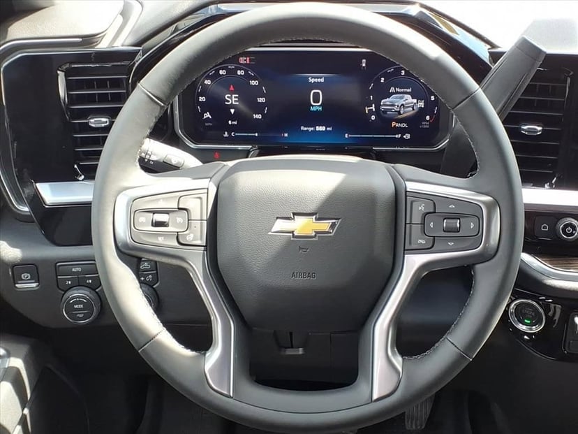 2026 Chevrolet Silverado 1500 - Image 21