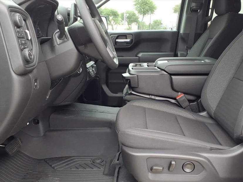 2026 Chevrolet Silverado 1500 - Image 15