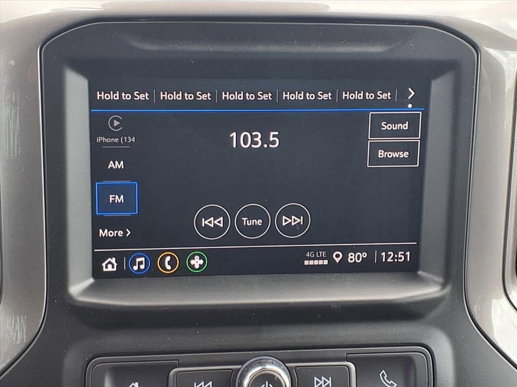 2026 Chevrolet Silverado 1500 - Image 10