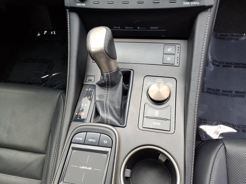 2015 LEXUS RC 350 - Image 21