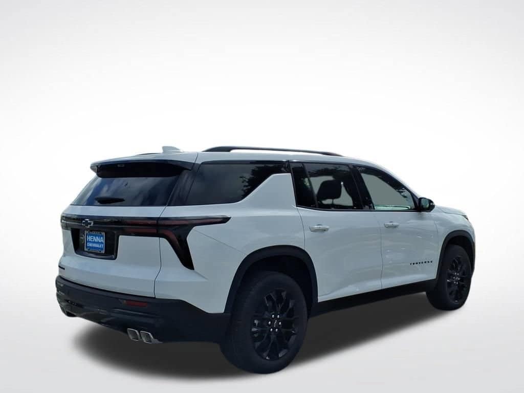 2026 Chevrolet Traverse - Image 2