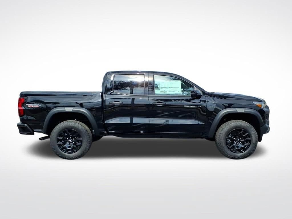 2026 Chevrolet Colorado - Image 5