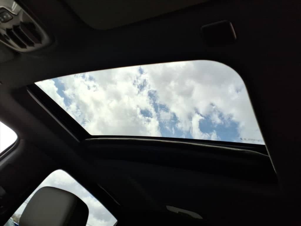 2026 Chevrolet Colorado - Image 11