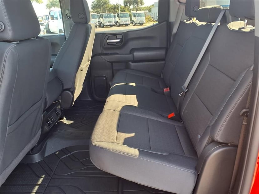 2026 Chevrolet Silverado 1500 - Image 6