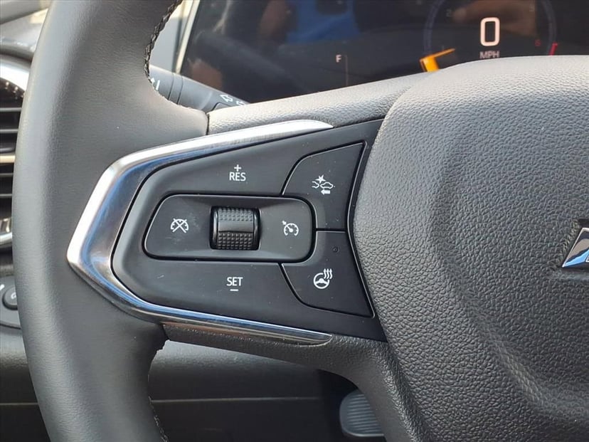 2024 Chevrolet Trax - Image 25