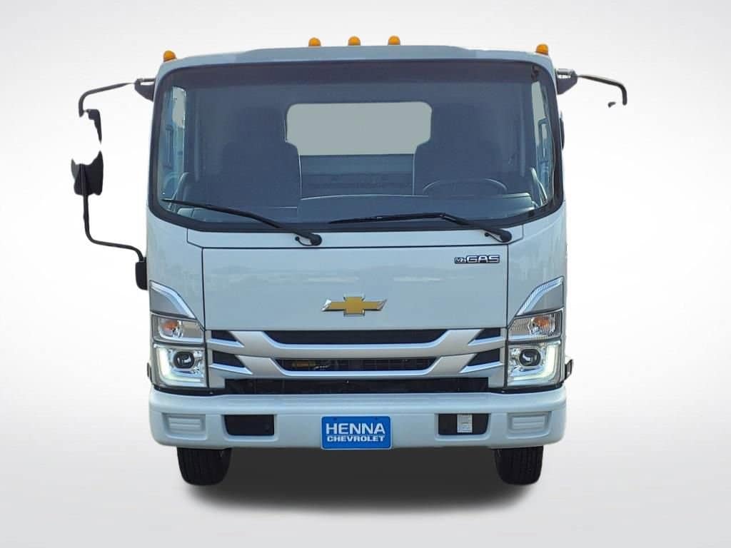 2025 Chevrolet Low Cab Forward 5500 XG - Image 2
