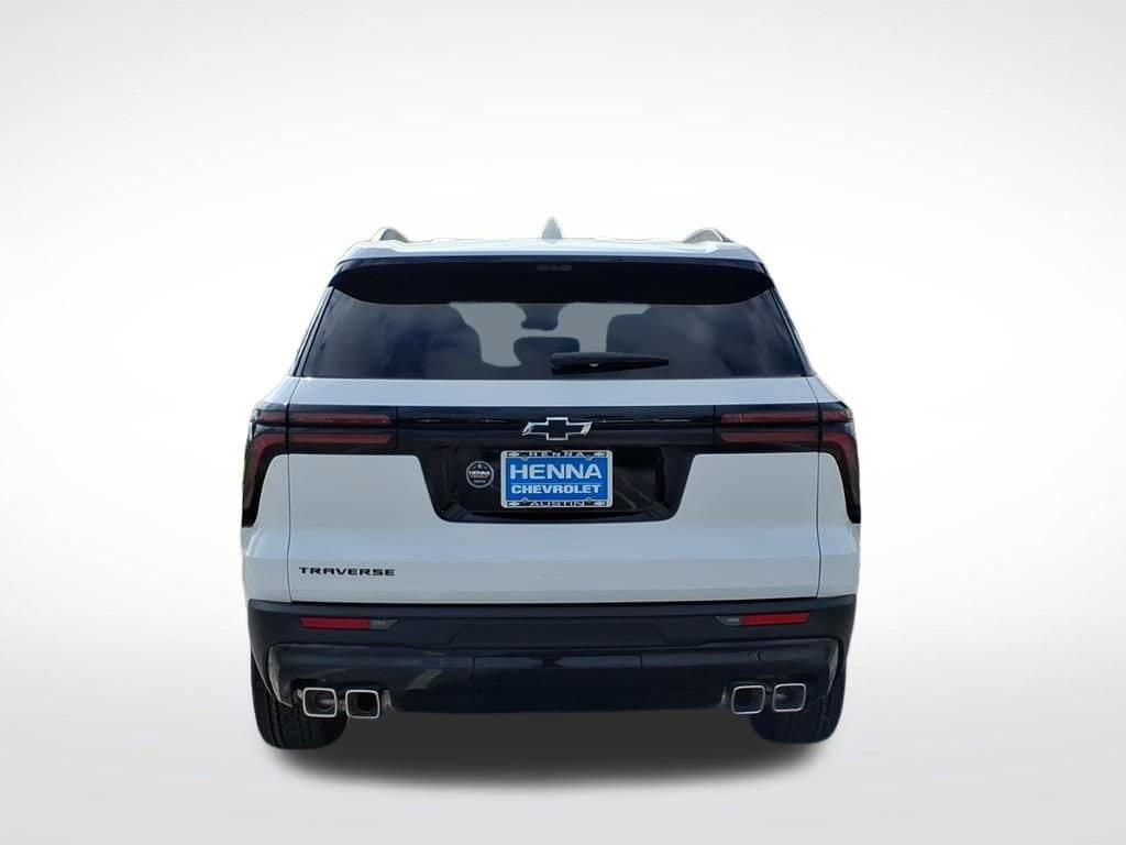 2026 Chevrolet Traverse - Image 3