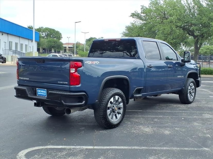 2025 Chevrolet Silverado 2500 HD - Image 6