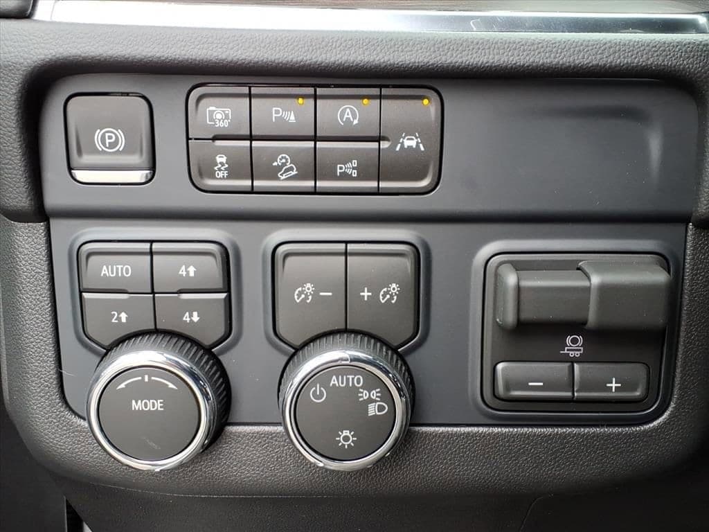 2026 Chevrolet Tahoe - Image 19