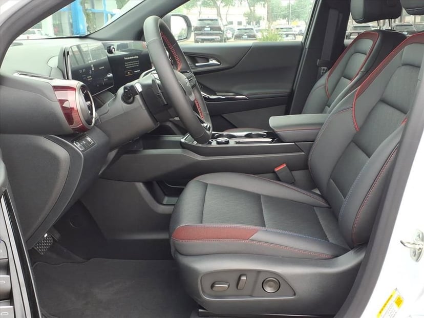 2026 Chevrolet Equinox - Image 15