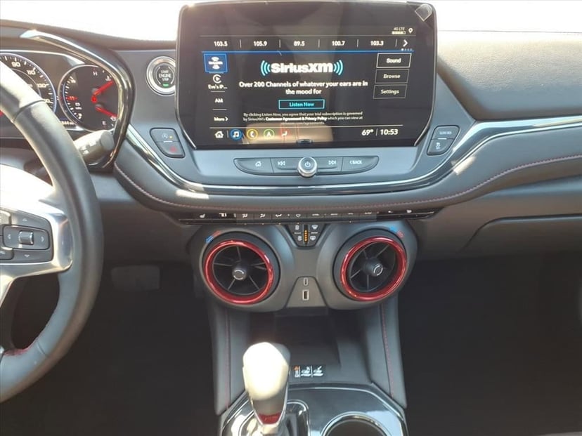 2023 Chevrolet Blazer - Image 20