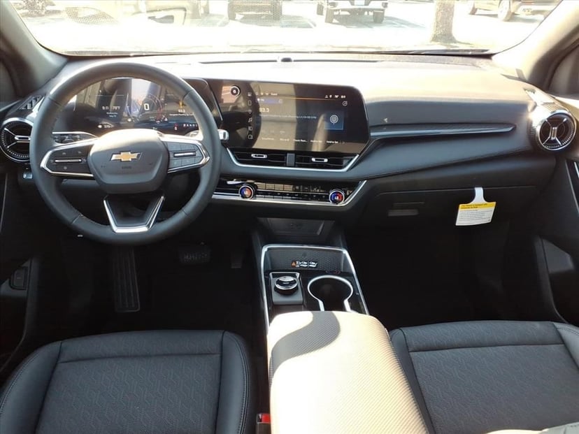 2026 Chevrolet Equinox - Image 17