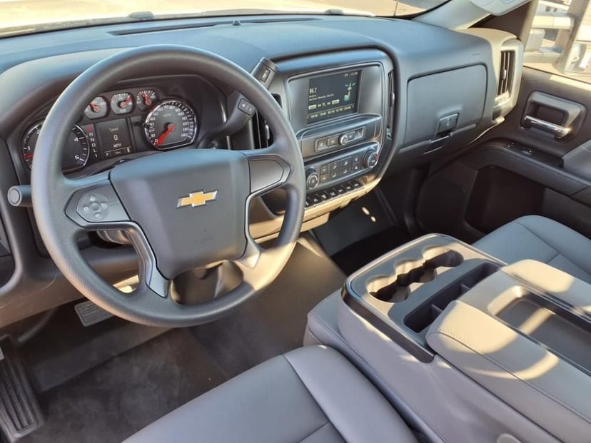 2023 Chevrolet Silverado 5500 HD - Image 6
