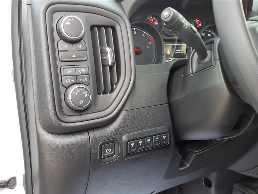 2026 Chevrolet Silverado 2500 HD - Image 12