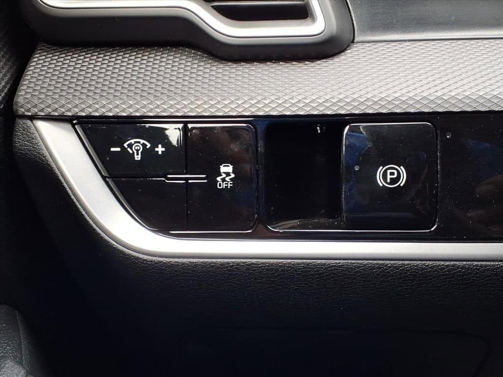 2024 Kia Sportage - Image 28
