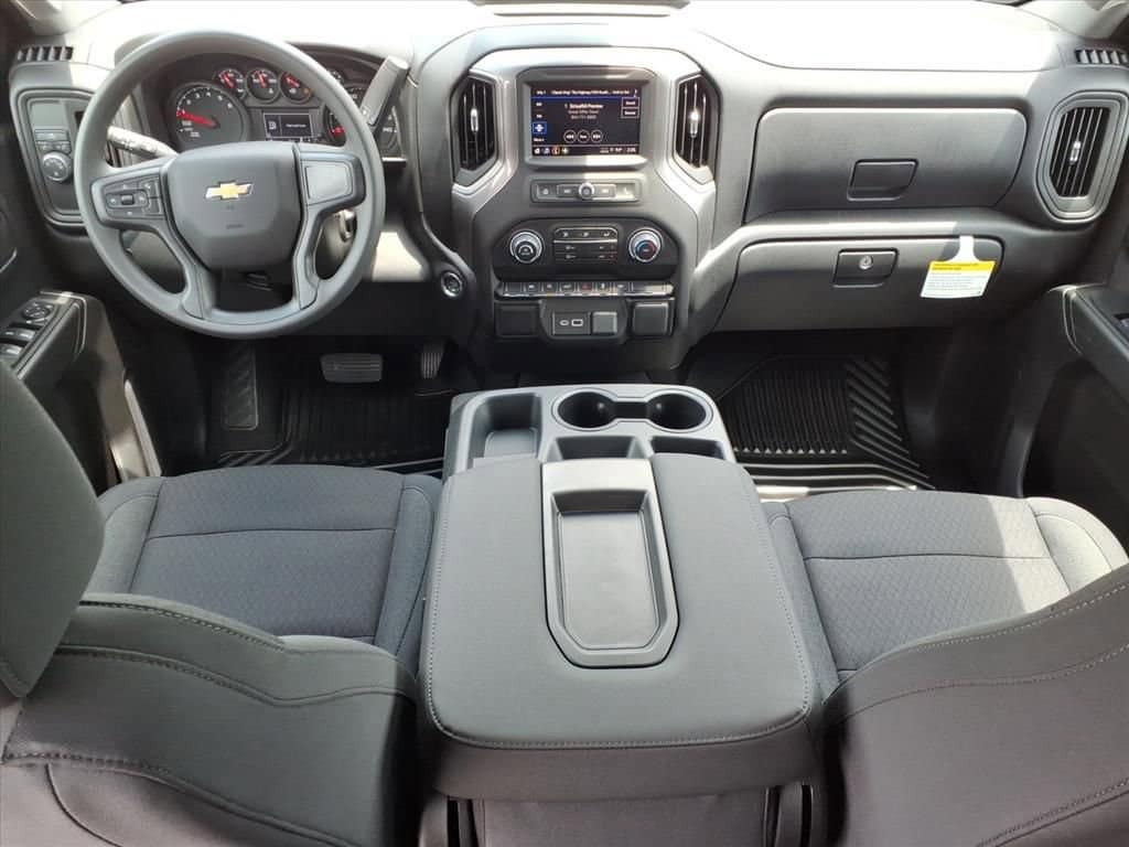 2026 Chevrolet Silverado 1500 - Image 13
