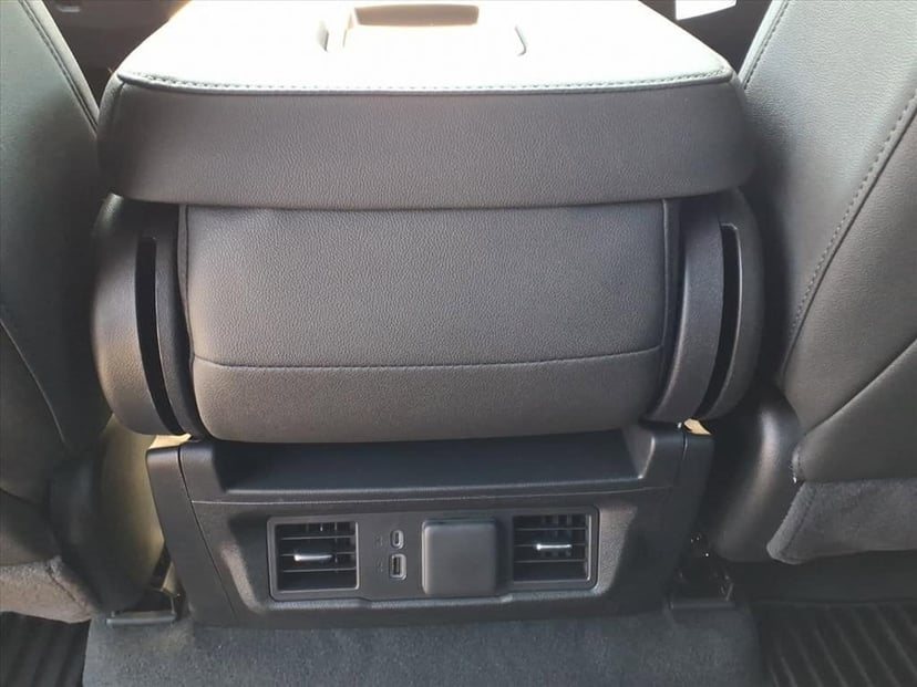 2026 Chevrolet Silverado 1500 - Image 18