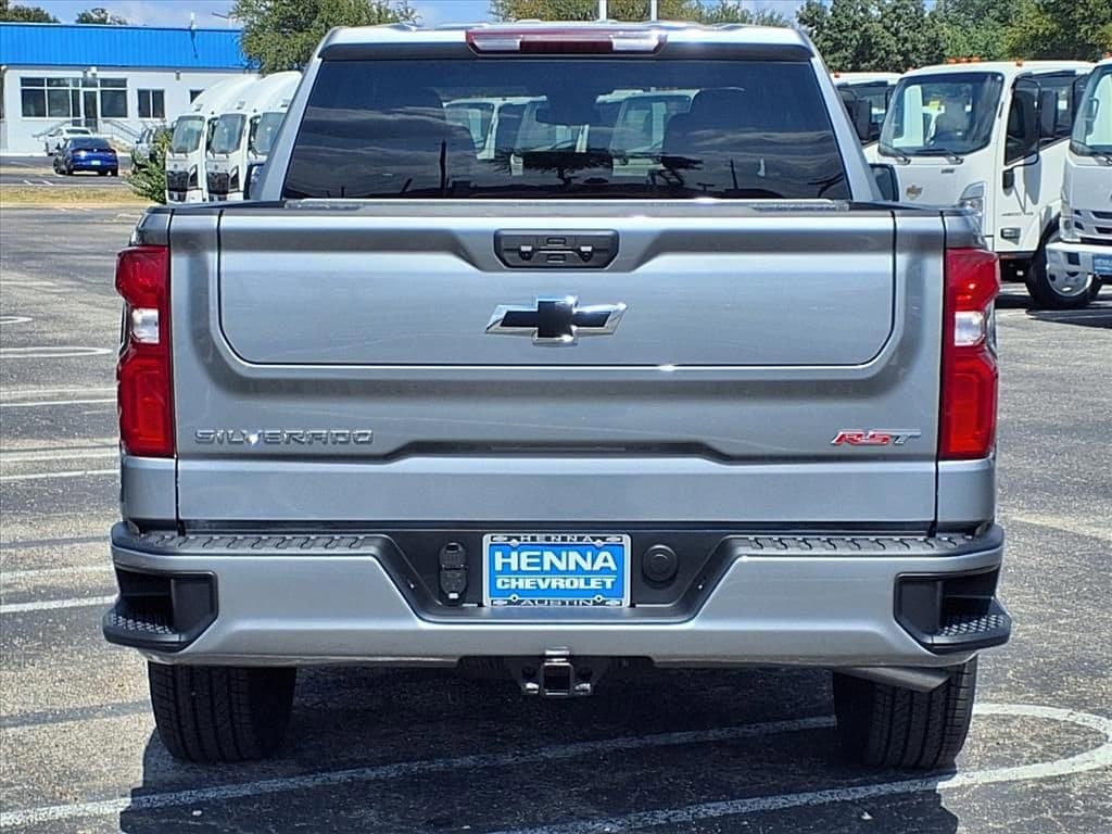 2026 Chevrolet Silverado 1500 - Image 5