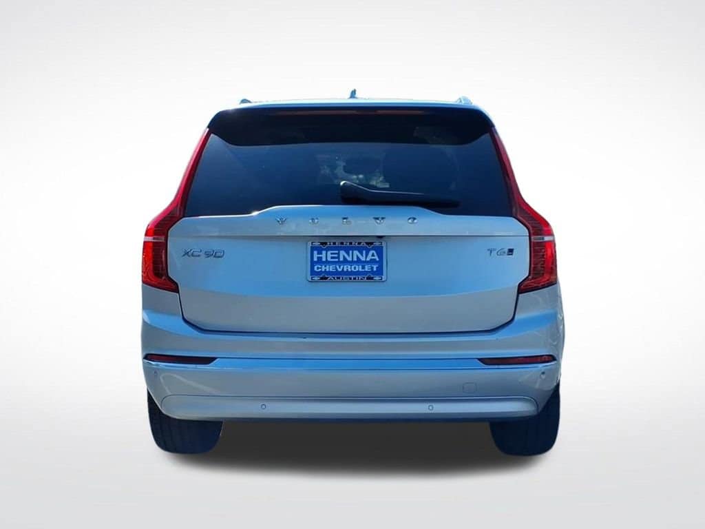 2022 Volvo XC90 - Image 5