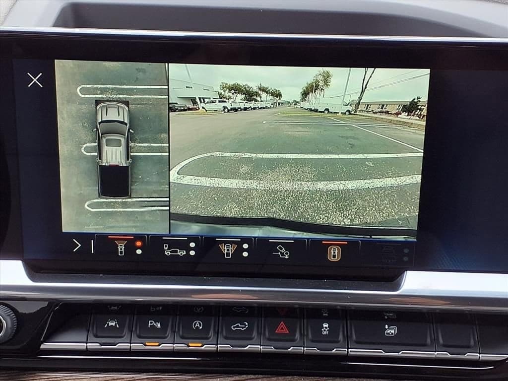 2026 Chevrolet Silverado 1500 - Image 10