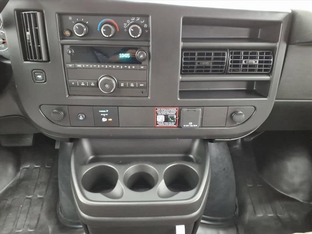 2026 Chevrolet Express Cargo - Image 22