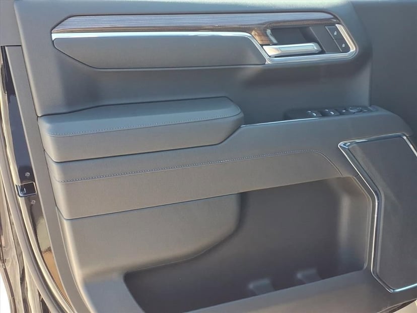 2026 Chevrolet Silverado 1500 - Image 14