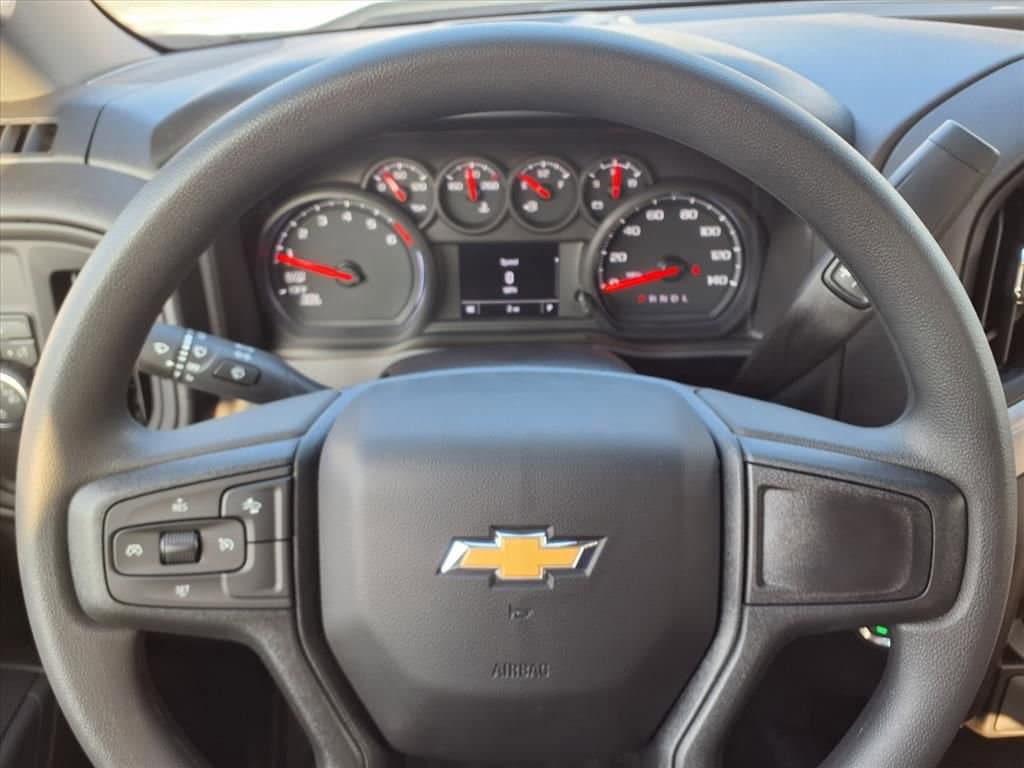 2026 Chevrolet Silverado 1500 - Image 18