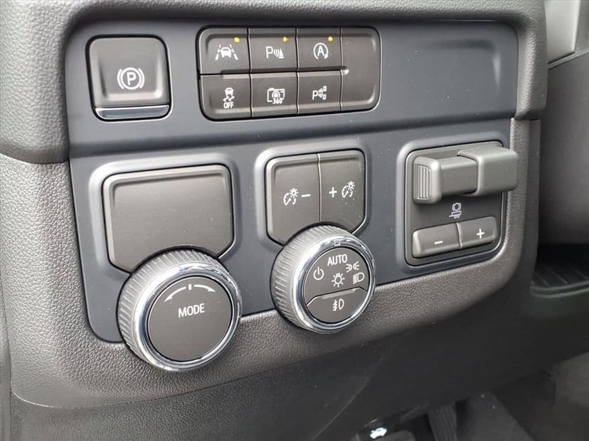 2026 Chevrolet Tahoe - Image 13