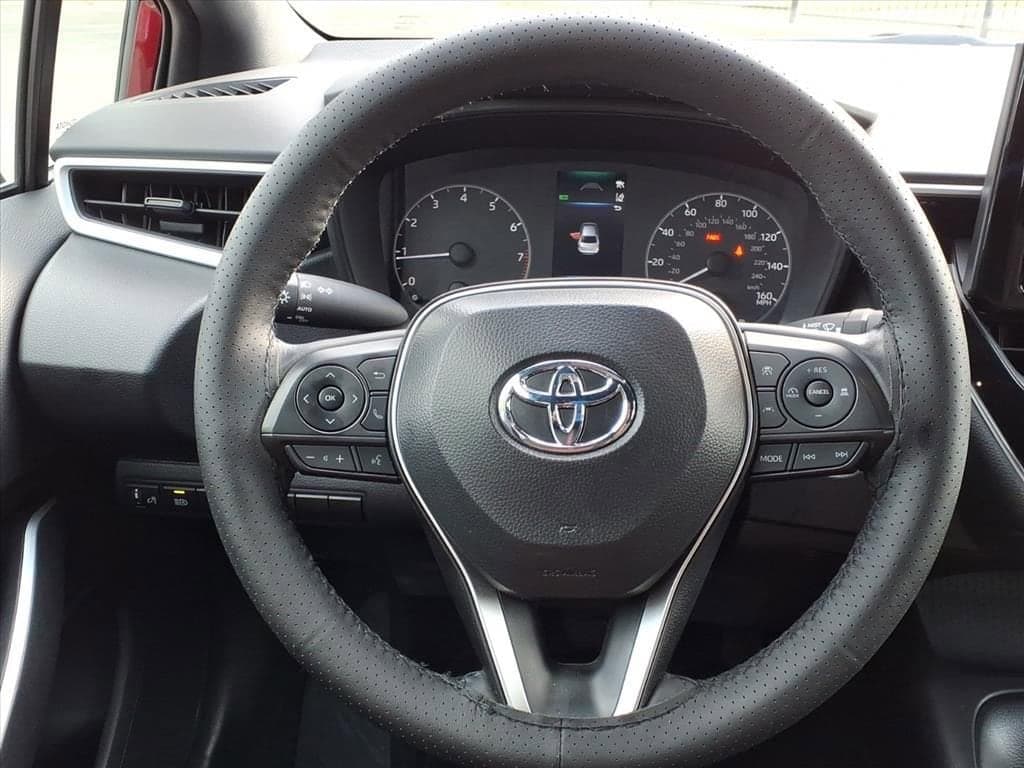 2025 Toyota Corolla - Image 27