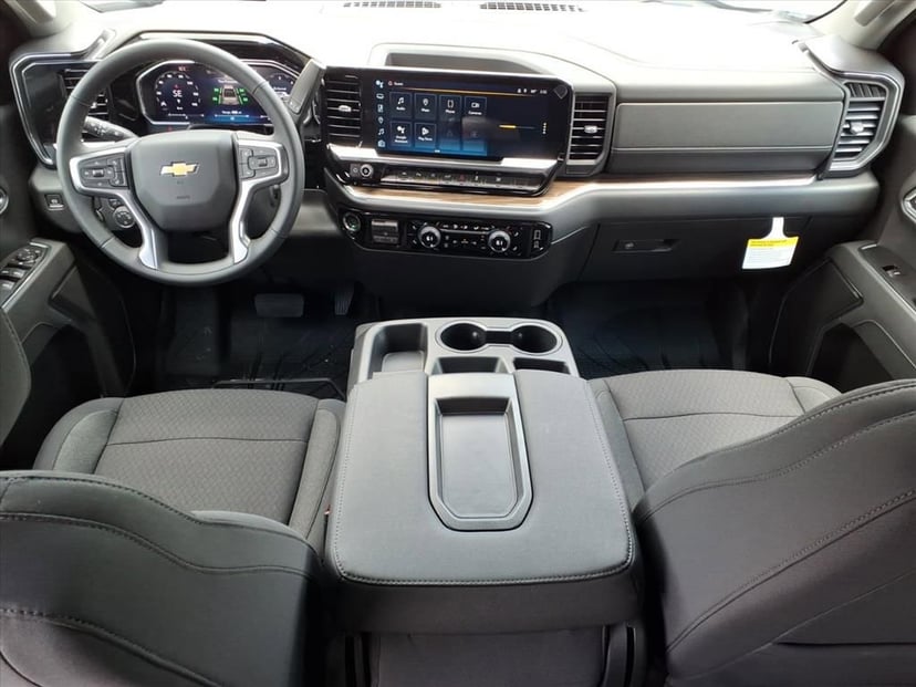 2026 Chevrolet Silverado 1500 - Image 18