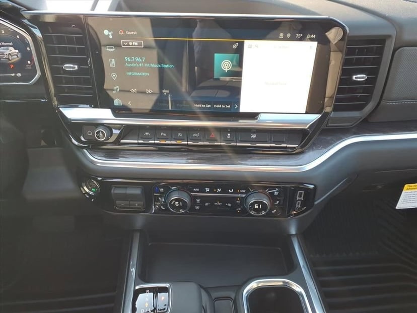 2026 Chevrolet Silverado 1500 - Image 17