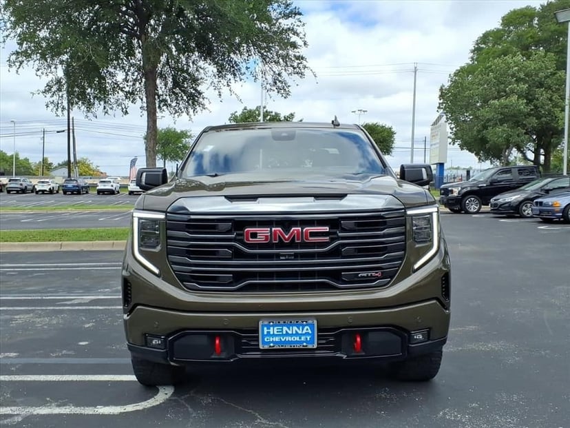 2024 GMC Sierra 1500 - Image 11
