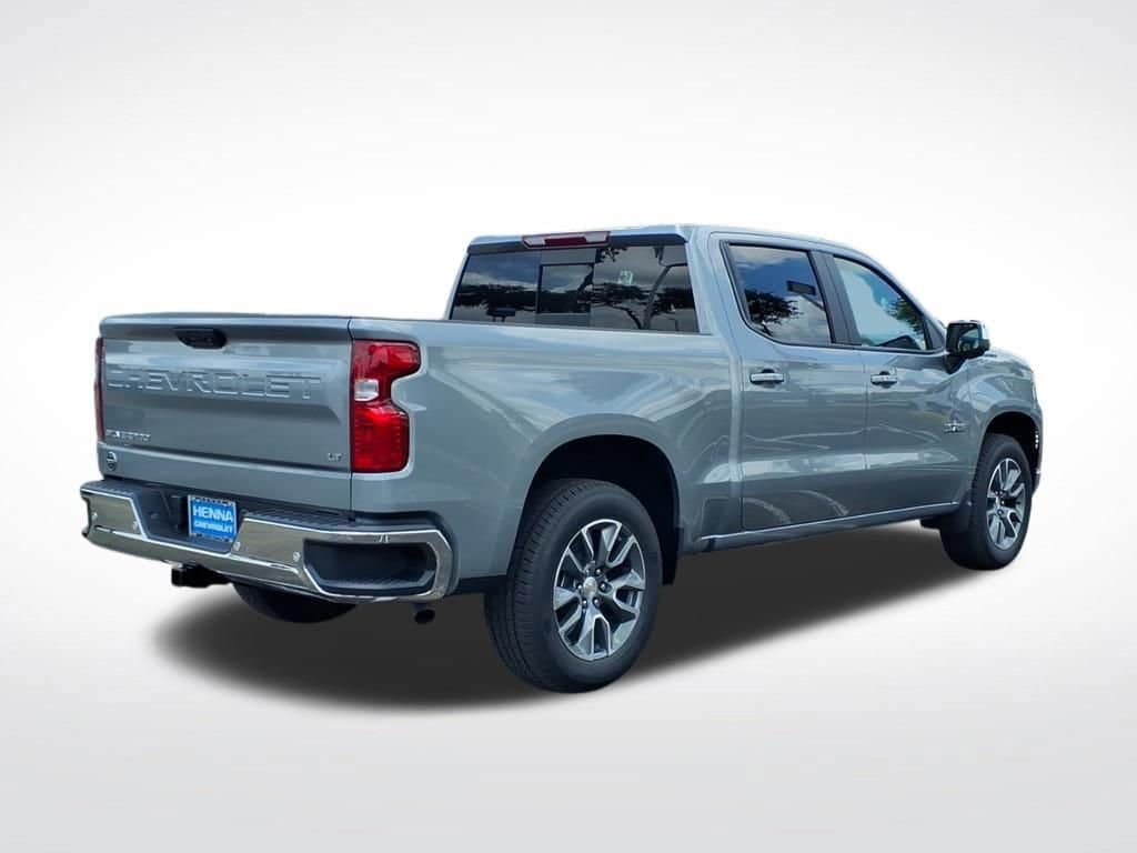 2026 Chevrolet Silverado 1500 - Image 4