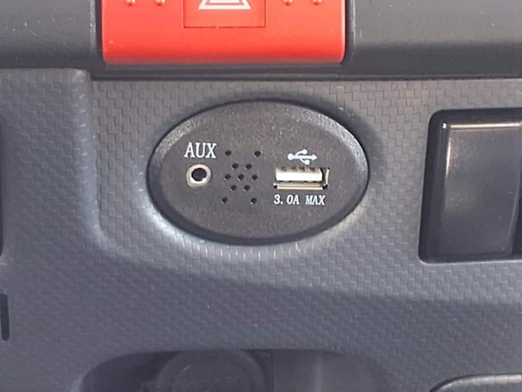 2025 Chevrolet Low Cab Forward 5500 XG - Image 14