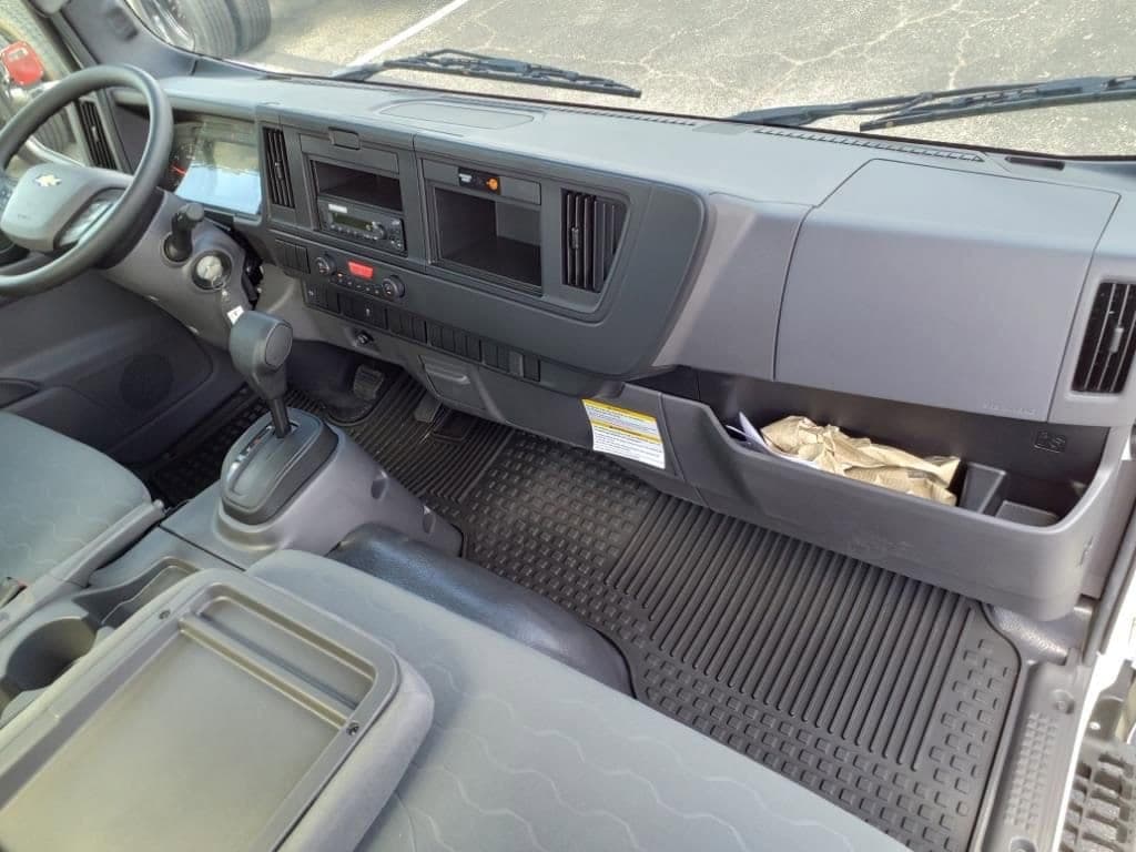 2025 Chevrolet Low Cab Forward 5500 XD - Image 8