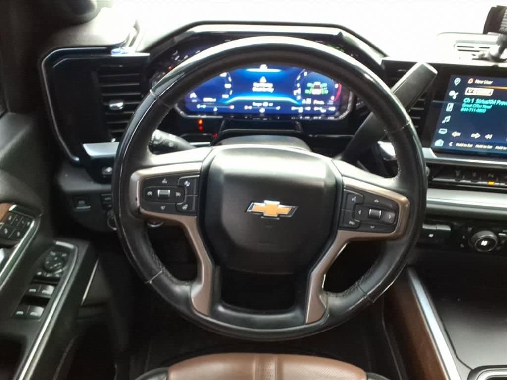 2024 Chevrolet Silverado 2500 HD - Image 28