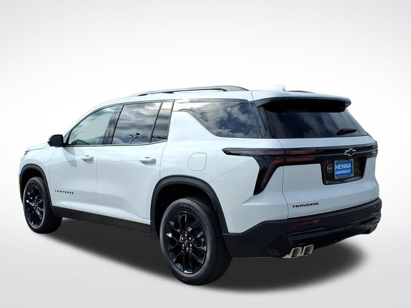 2026 Chevrolet Traverse - Image 4