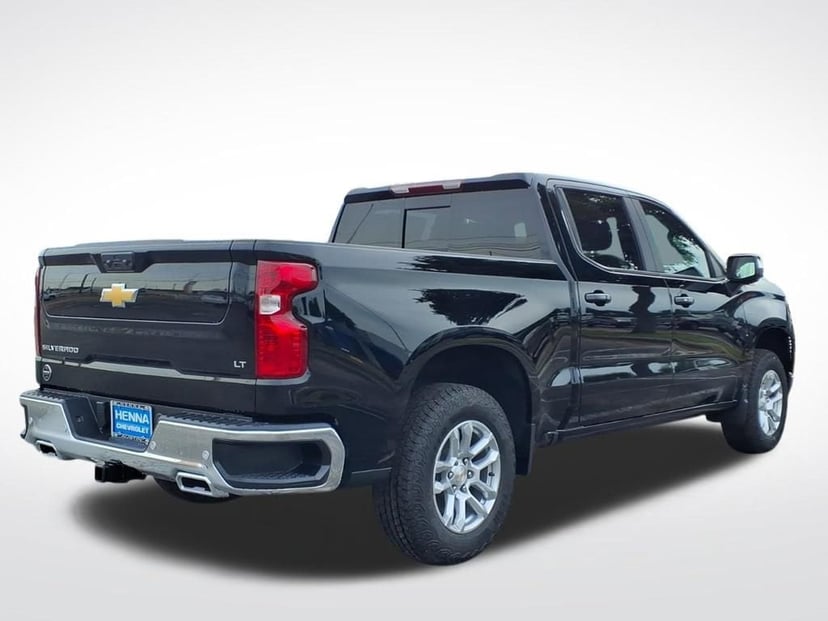2026 Chevrolet Silverado 1500 - Image 4