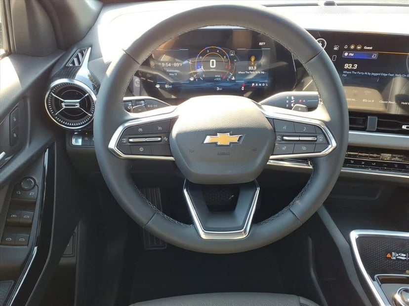 2026 Chevrolet Equinox - Image 21