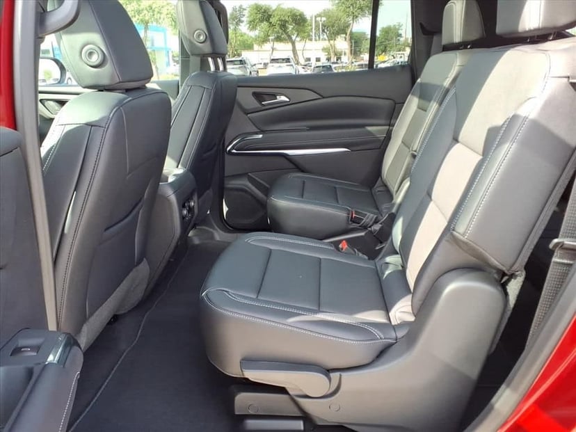 2026 Chevrolet Traverse - Image 17