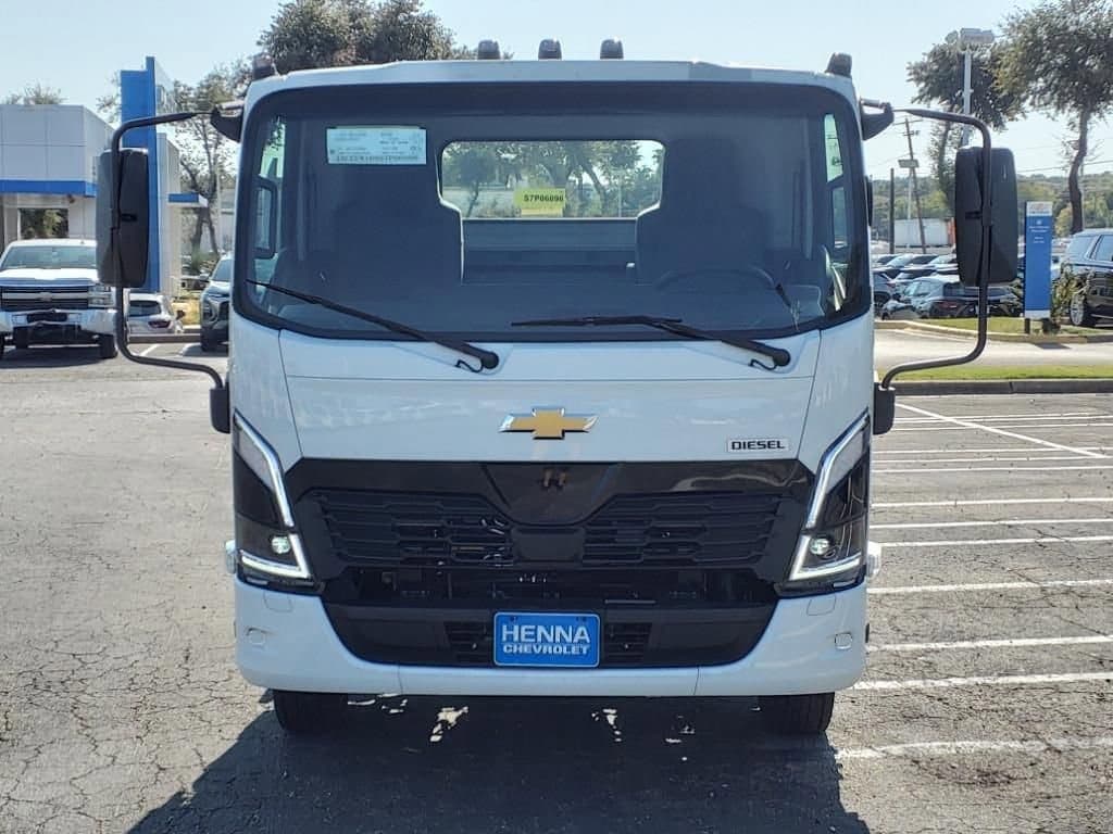 2025 Chevrolet Low Cab Forward 5500 XD - Image 2