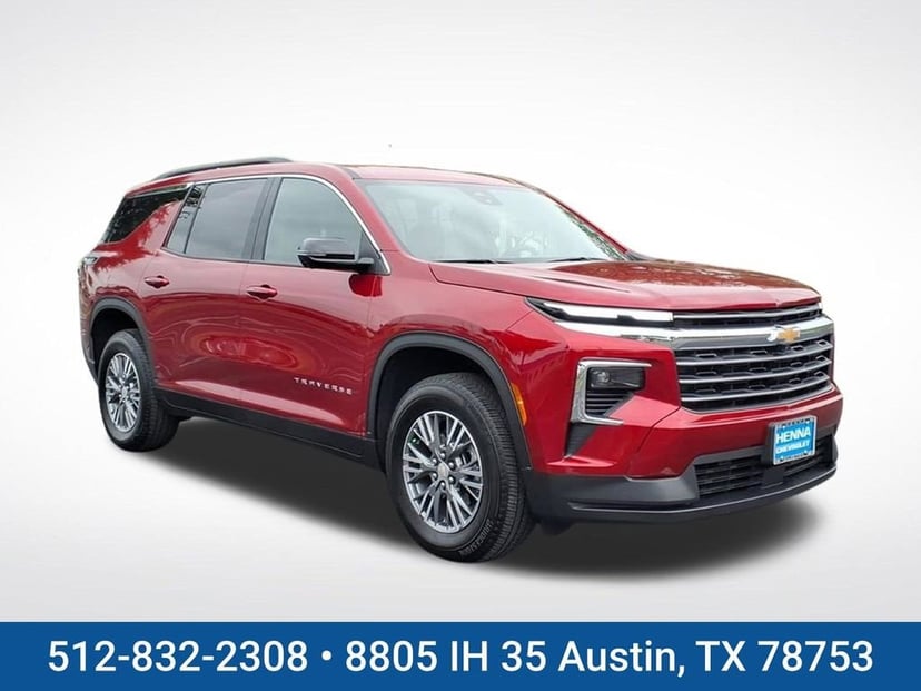 2025 Chevrolet Traverse - Image 2