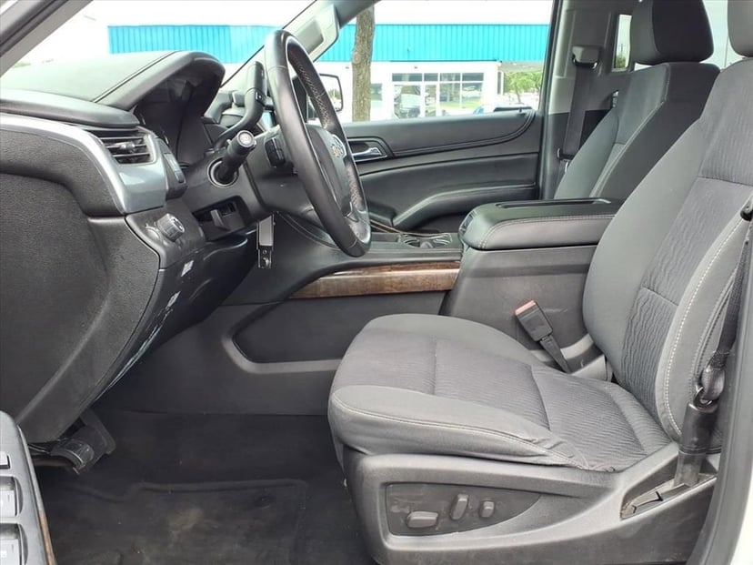 2016 Chevrolet Suburban - Image 18