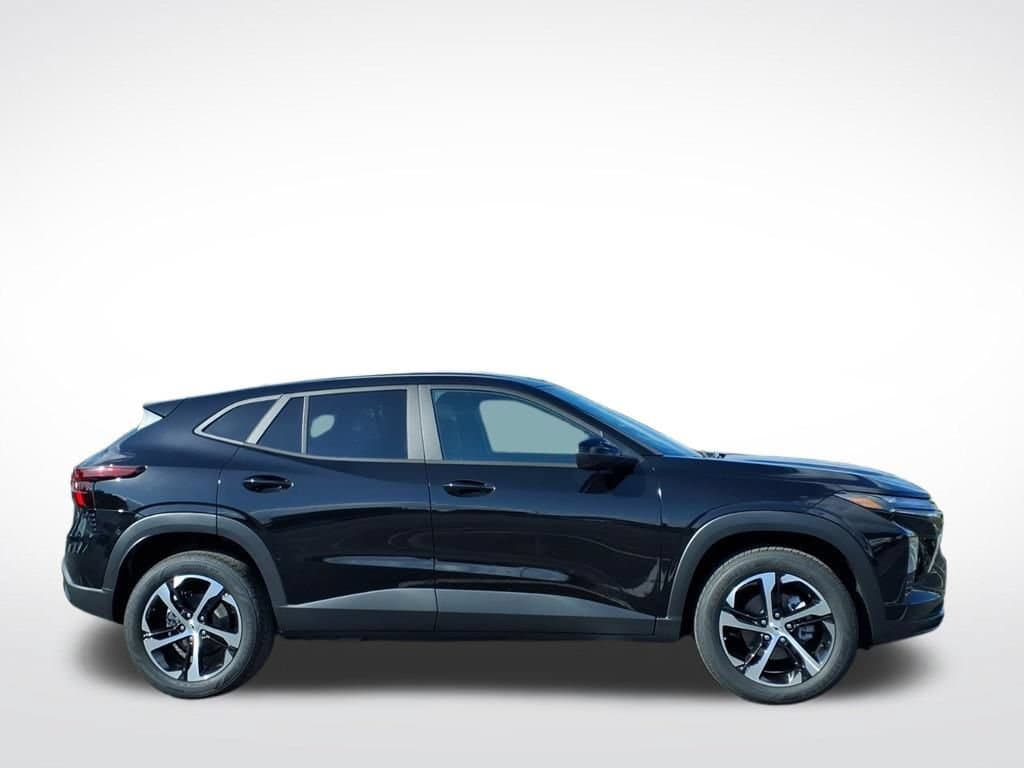 2026 Chevrolet Trax - Image 1