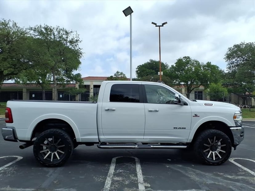 2022 Ram 2500 - Image 4