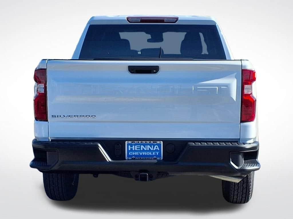 2026 Chevrolet Silverado 1500 - Image 3