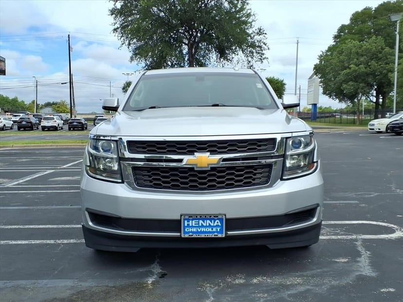 2016 Chevrolet Suburban - Image 13